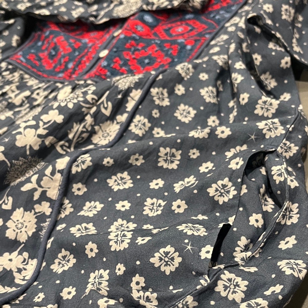 Sundance Blue and Red Floral Dress - Picture 9 of 16